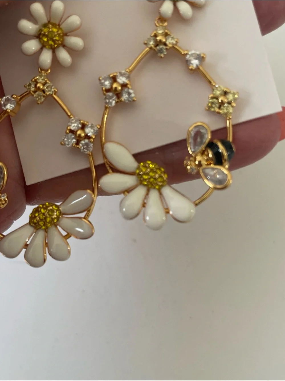 kate spade White & Gold Daisy Hoop Earrings with Bee Accents